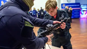II Policyjne Targi Pracy i Edukacji — zdjęcie 35